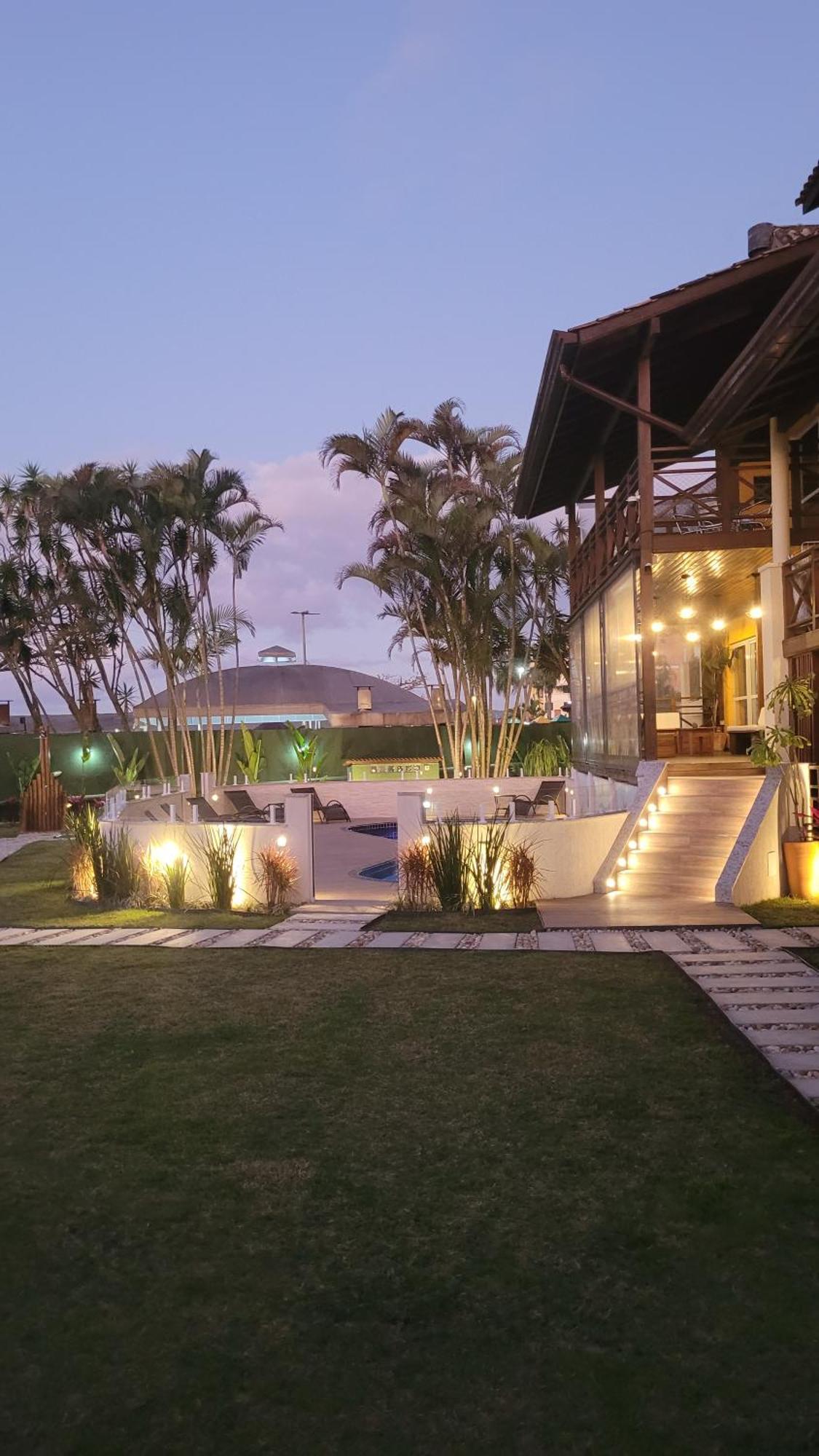 Apart Hotel Beira Do Mar ฟลอเรียนอโปลิส ภายนอก รูปภาพ